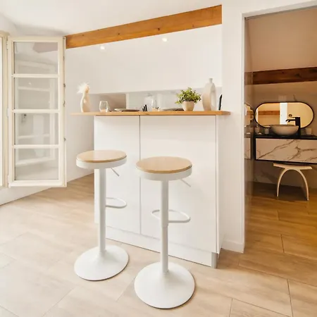 Tropez High Standing 3 Apartment *
