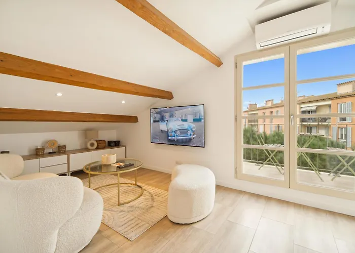 Tropez High Standing 3 Apartment